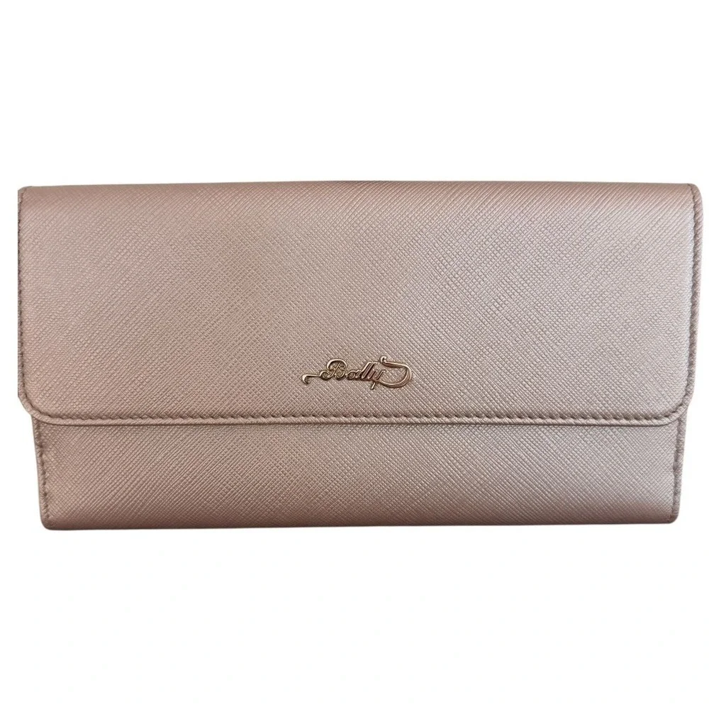 Bally Saffiano Leather Continental Wallet – Champagne – Like New w/ Box & Wrap